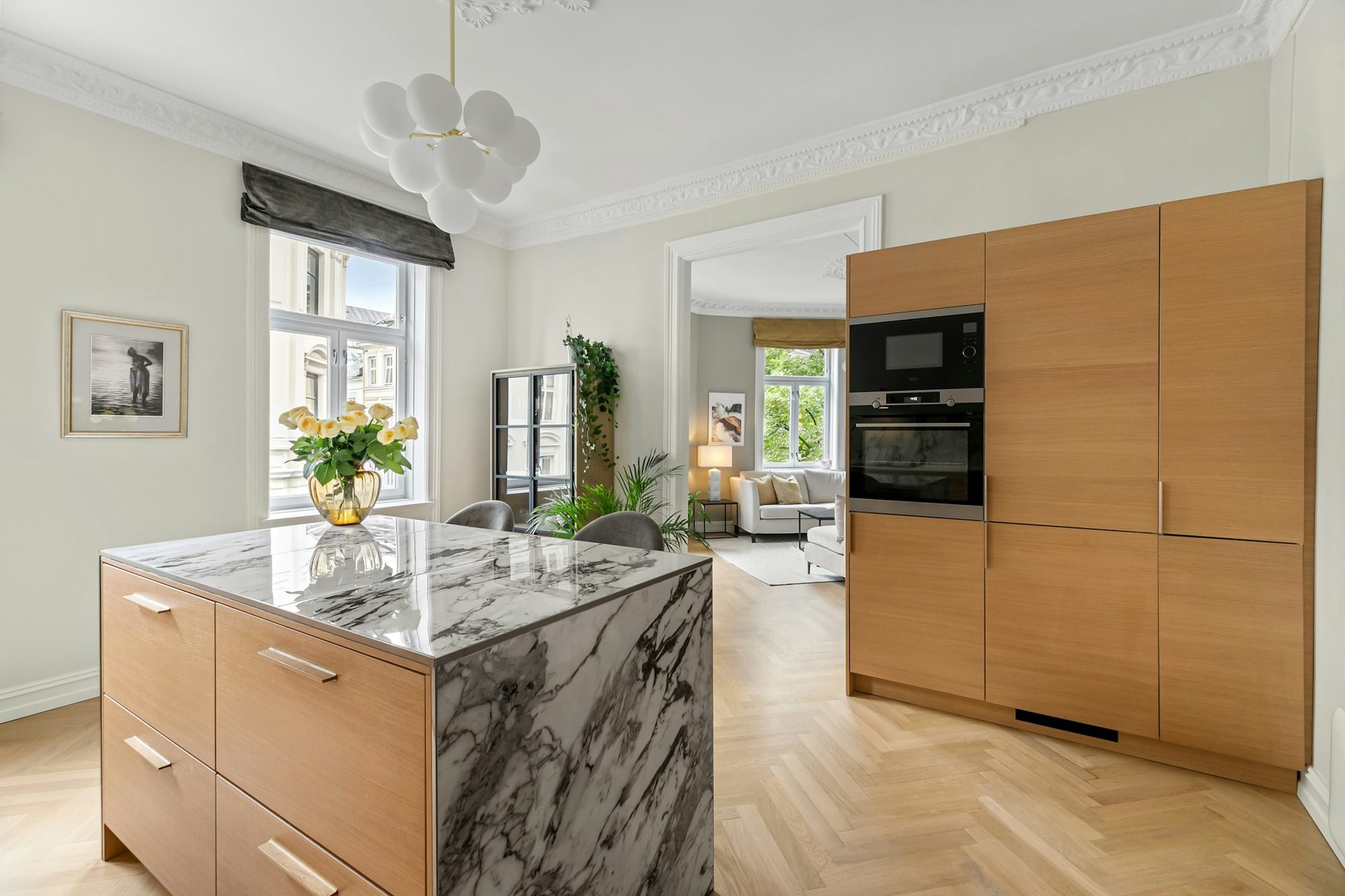 Custom oak and marble kitchen designed and installed by Bilt & Co in Rockhampton