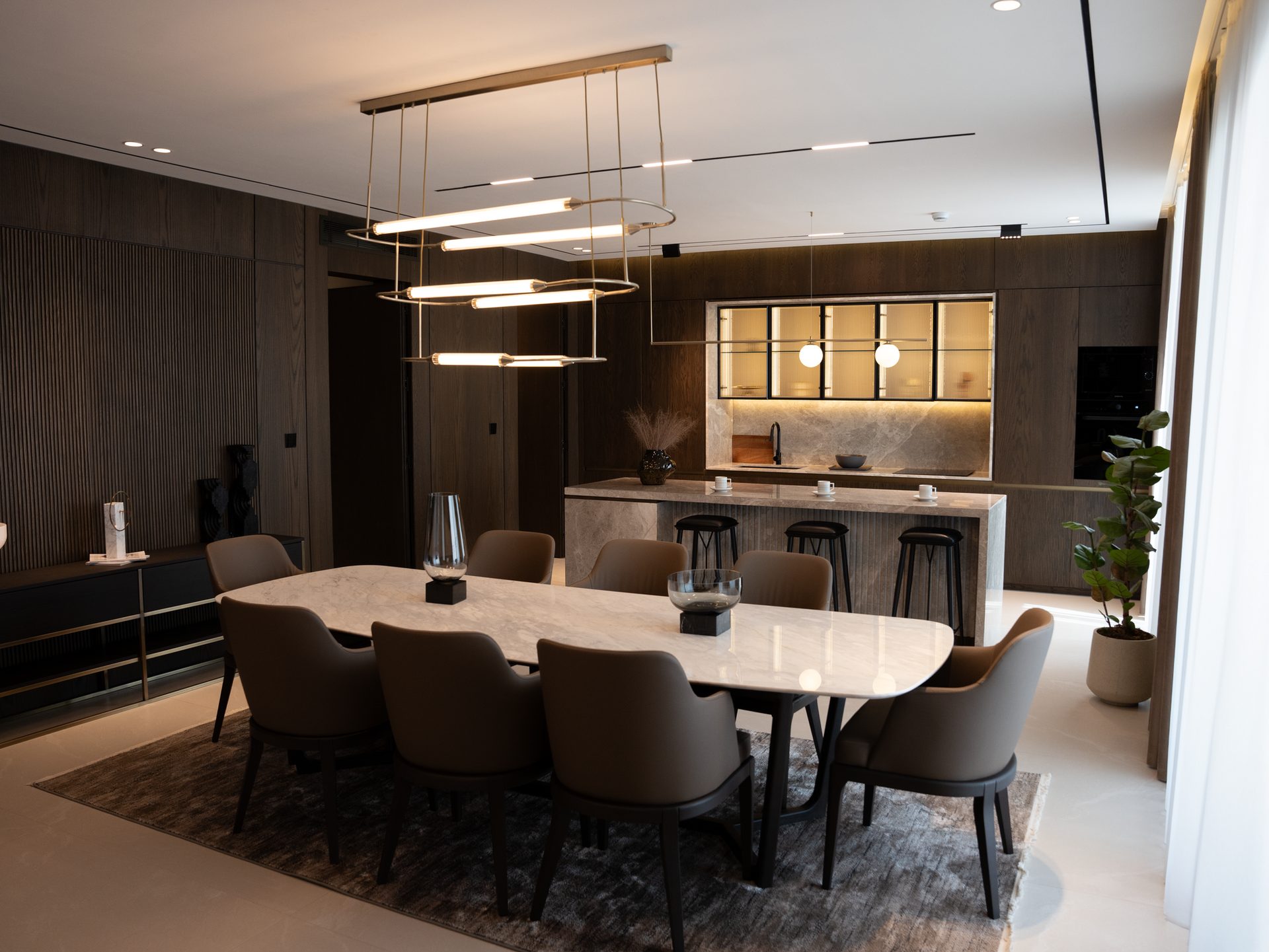 Luxury bespoke kitchen and dining room with marble island, installed in Rockhampton by Bilt & Co